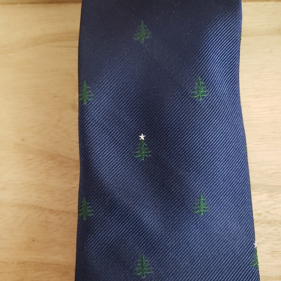 Mens Tommy Hilfiger Blue Christmas Tie 100% Silk - Picture 4 of 4